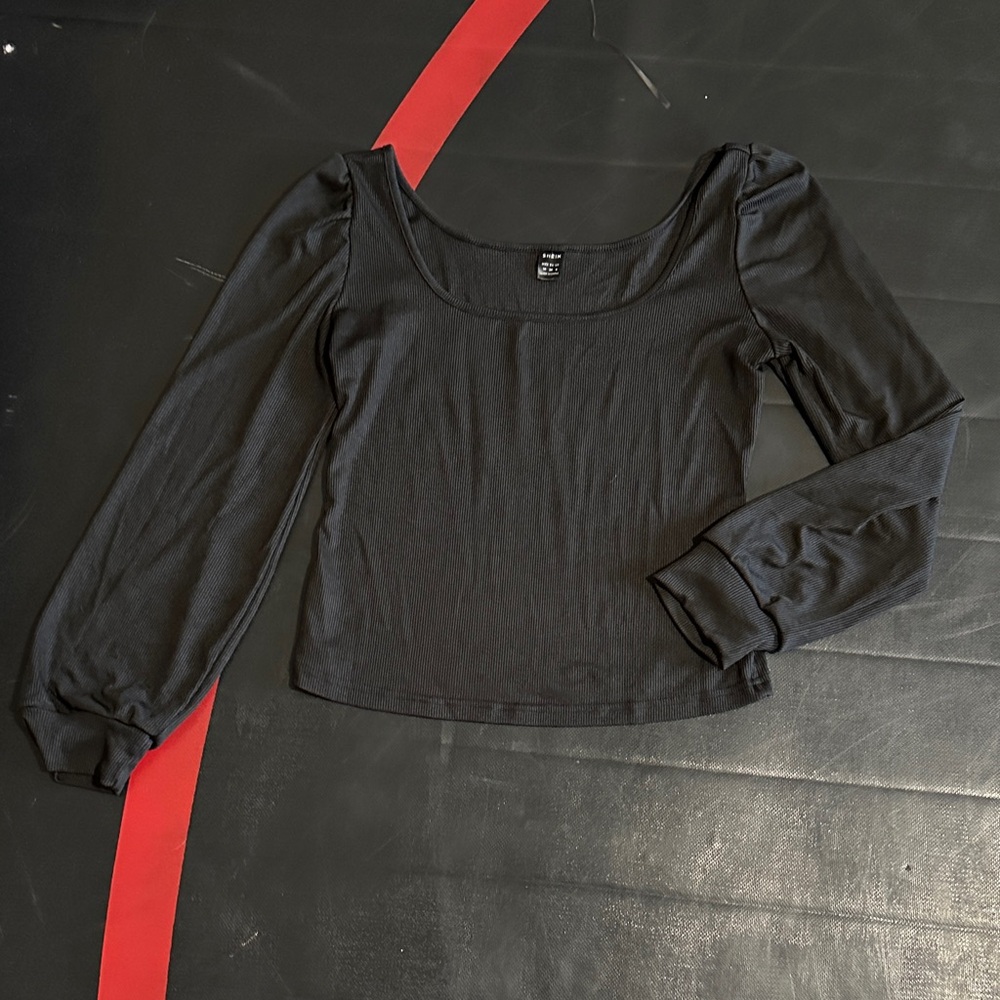 SHEIN Black Long Sleeve Top